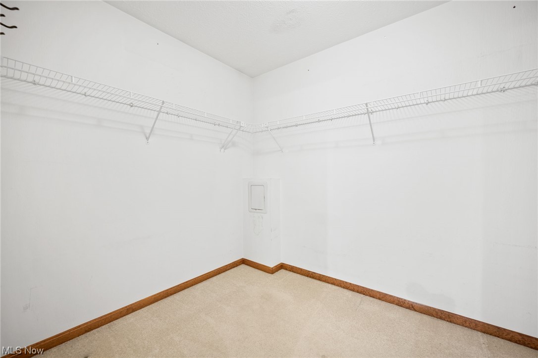 Southampton Woods 01 - Residential