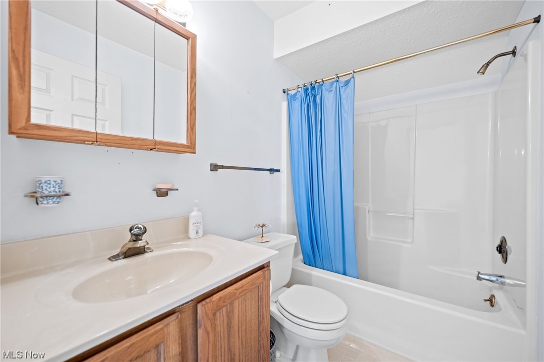 Southampton Woods 01 - Residential