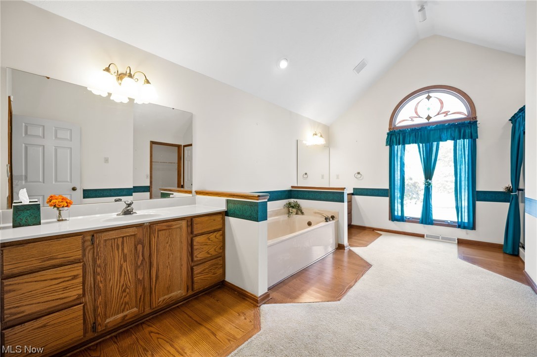 Southampton Woods 01 - Residential