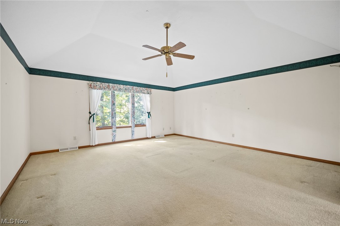 Southampton Woods 01 - Residential