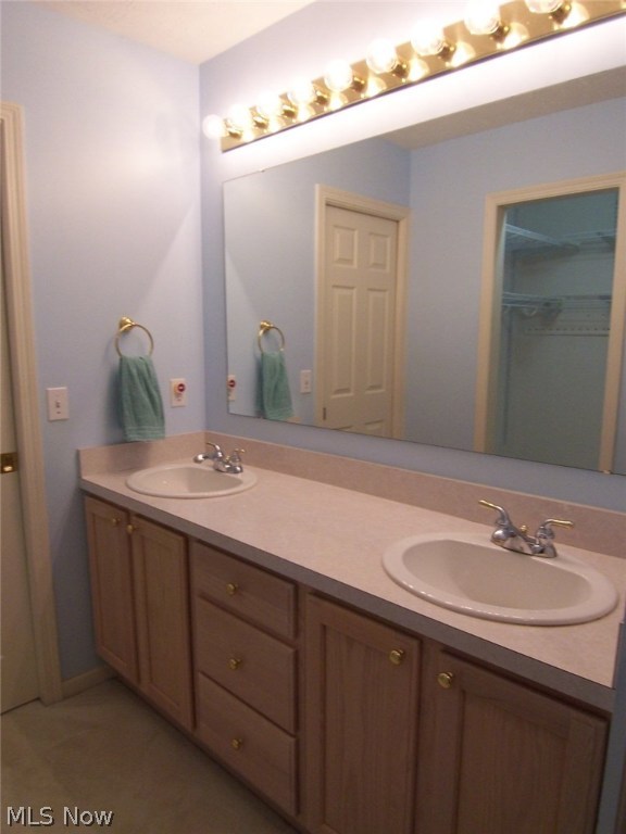 Woodbury Condo Assoc - Residential