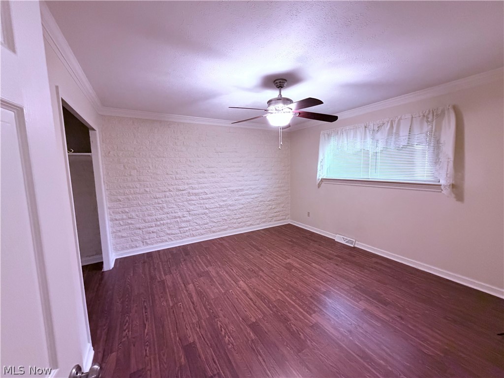 River Oak Terrace Condo - Residential