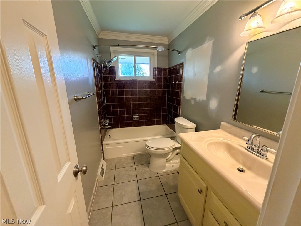 River Oak Terrace Condo - Residential