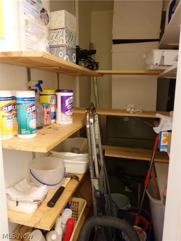 Silver Lake Towers - Residential