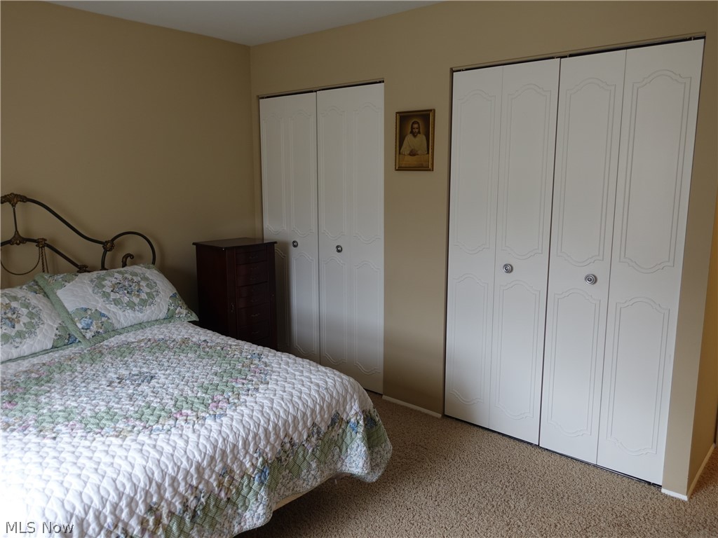 Silver Lake Towers - Residential