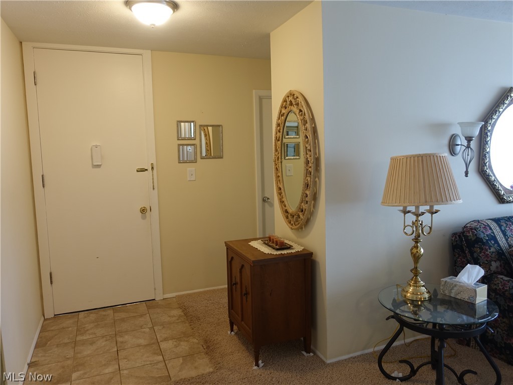 Silver Lake Towers - Residential