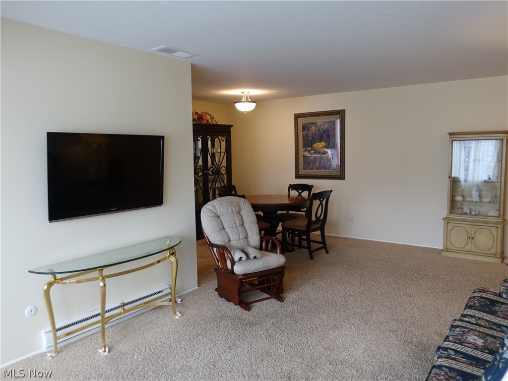 Silver Lake Towers - Residential