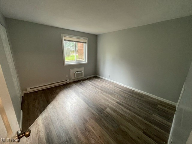 Christmas Run Dev Co - Residential Lease