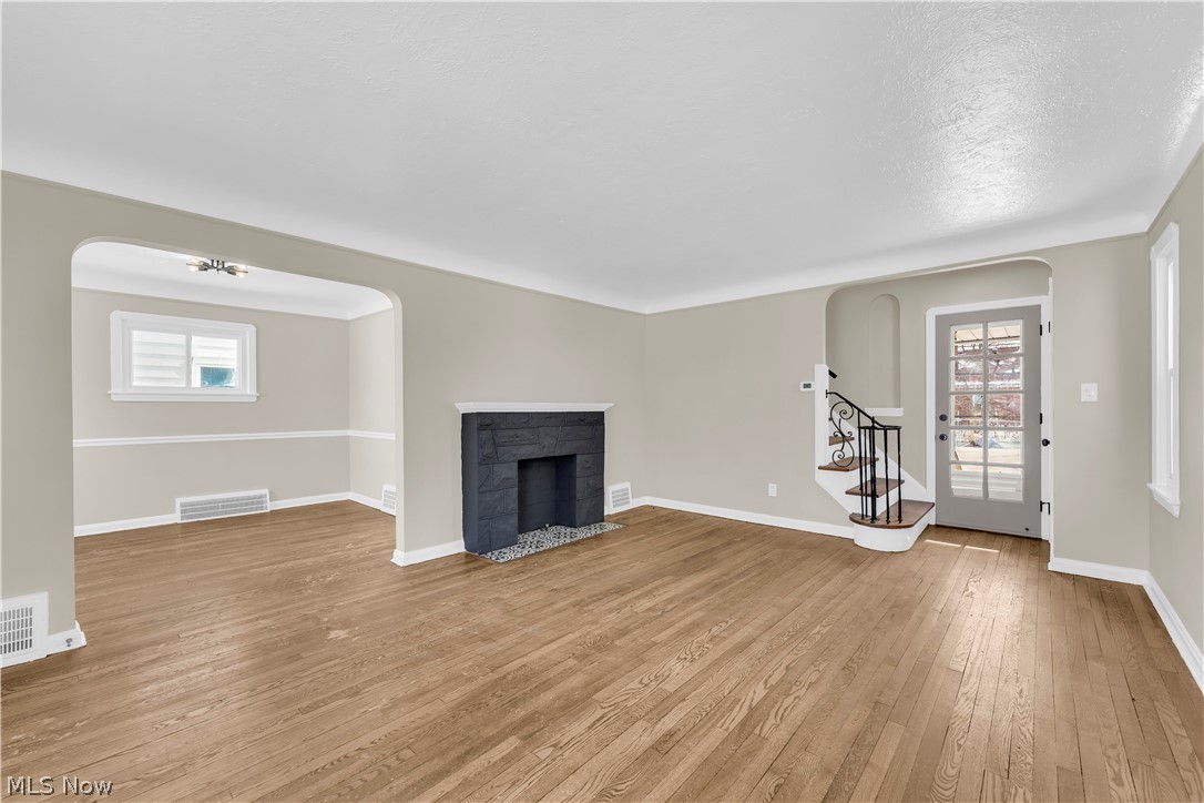 4515 Albertly Avenue