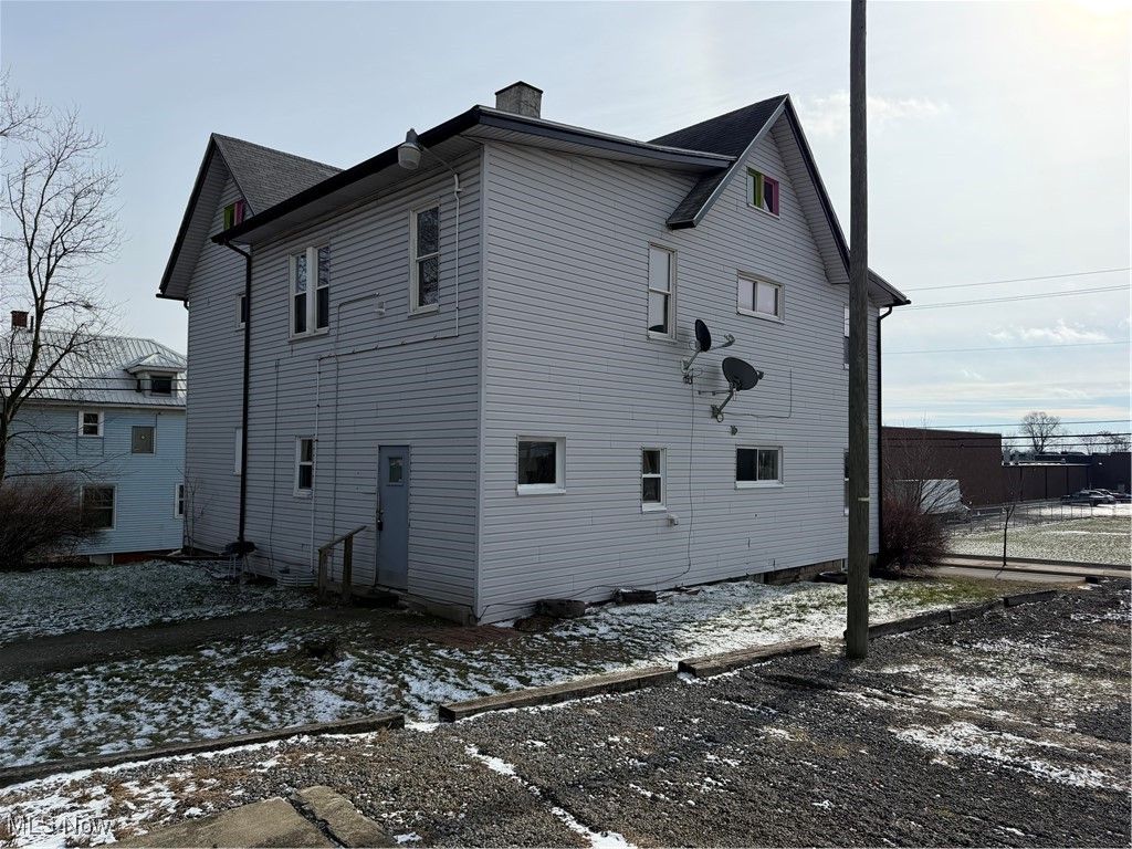 Photo of 317 12th Street NE, Canton, OH 44704 (MLS # 5180854)