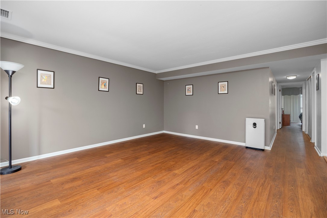 Oak Knolls Condo - Residential