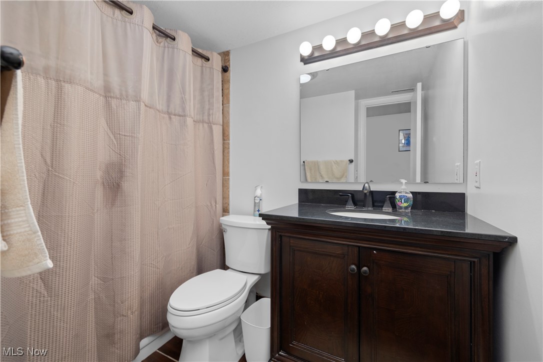 Oak Knolls Condo - Residential