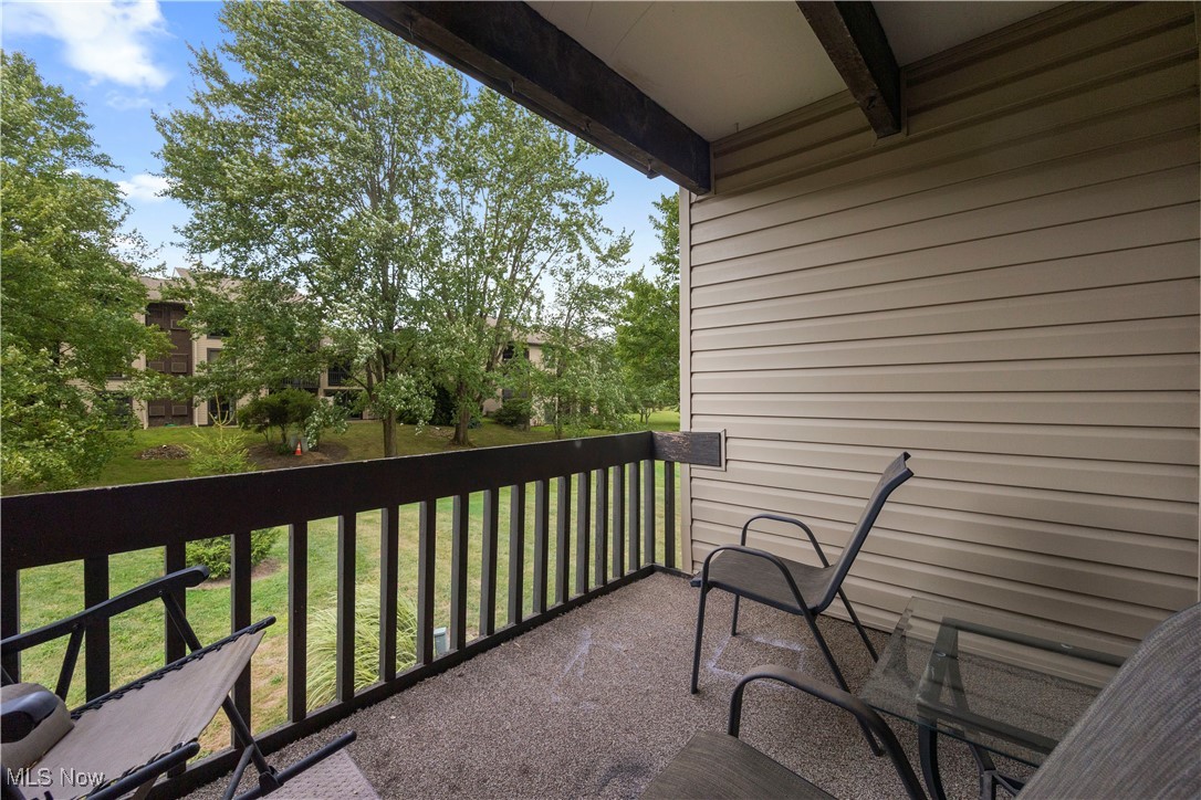 Oak Knolls Condo - Residential