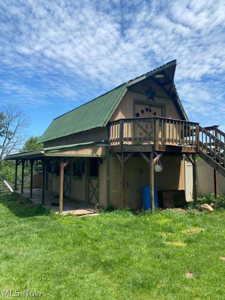 902 Township Road 378