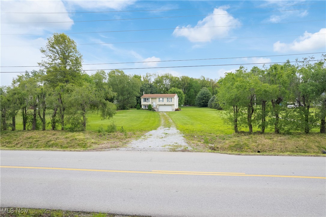 4272 South Elyria Road Rd, Shreve, Ohio image 1