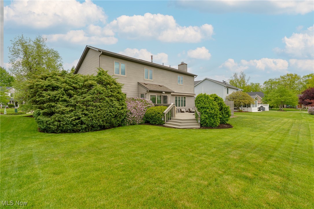 10184 Versailles Drive, Strongsville, Ohio image 37
