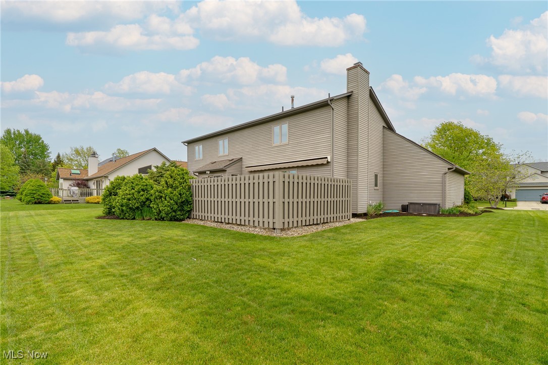10184 Versailles Drive, Strongsville, Ohio image 36