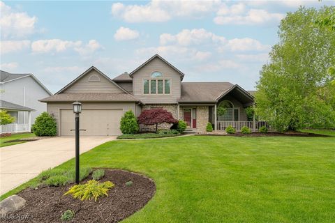 10184 Versailles Drive, Strongsville, OH 44136 - MLS#: 5121662