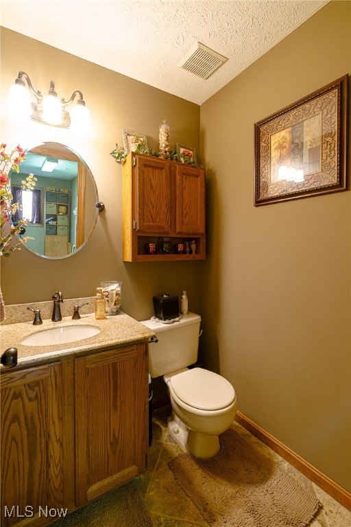 10184 Versailles Drive, Strongsville, Ohio image 11