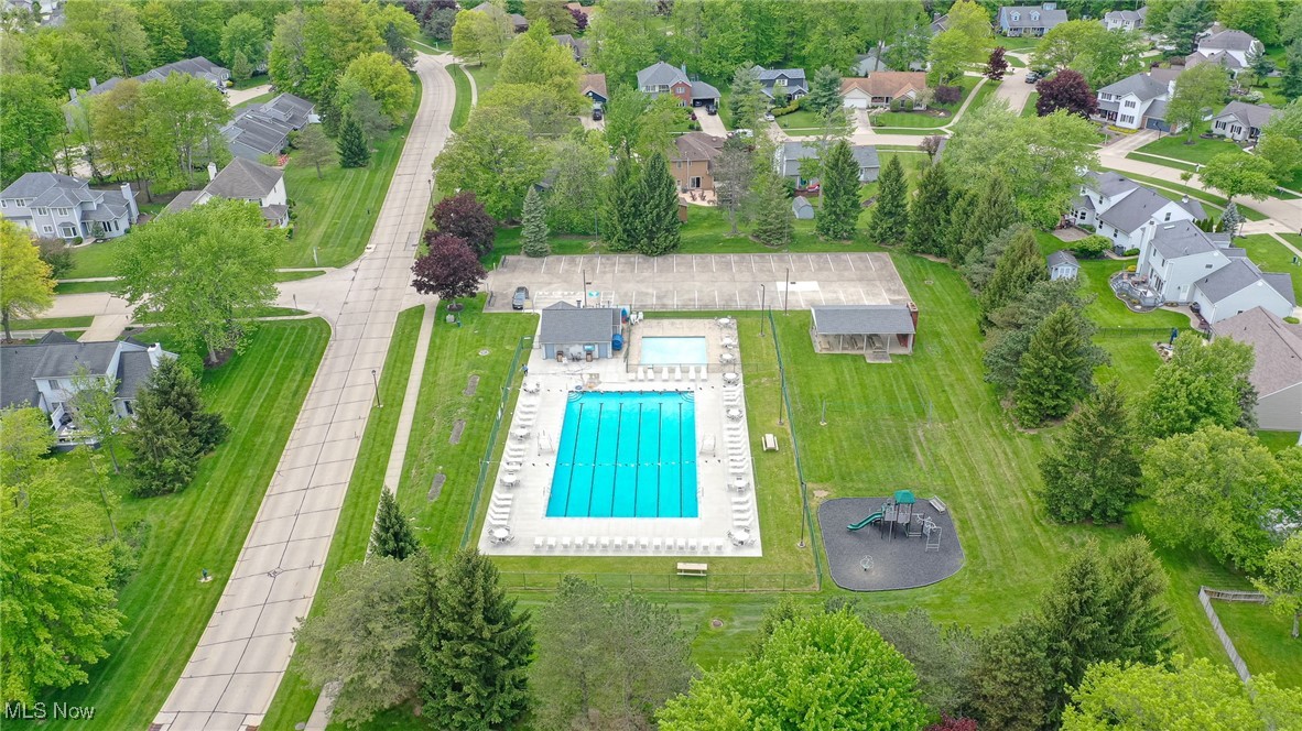 10184 Versailles Drive, Strongsville, Ohio image 43