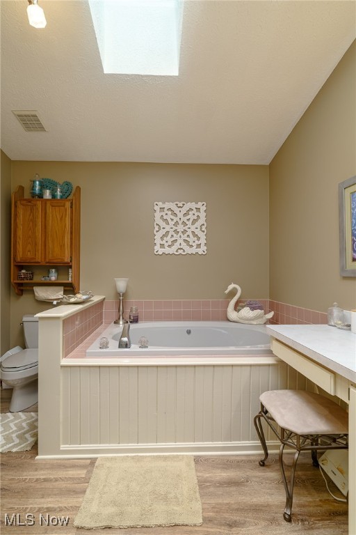 10184 Versailles Drive, Strongsville, Ohio image 18