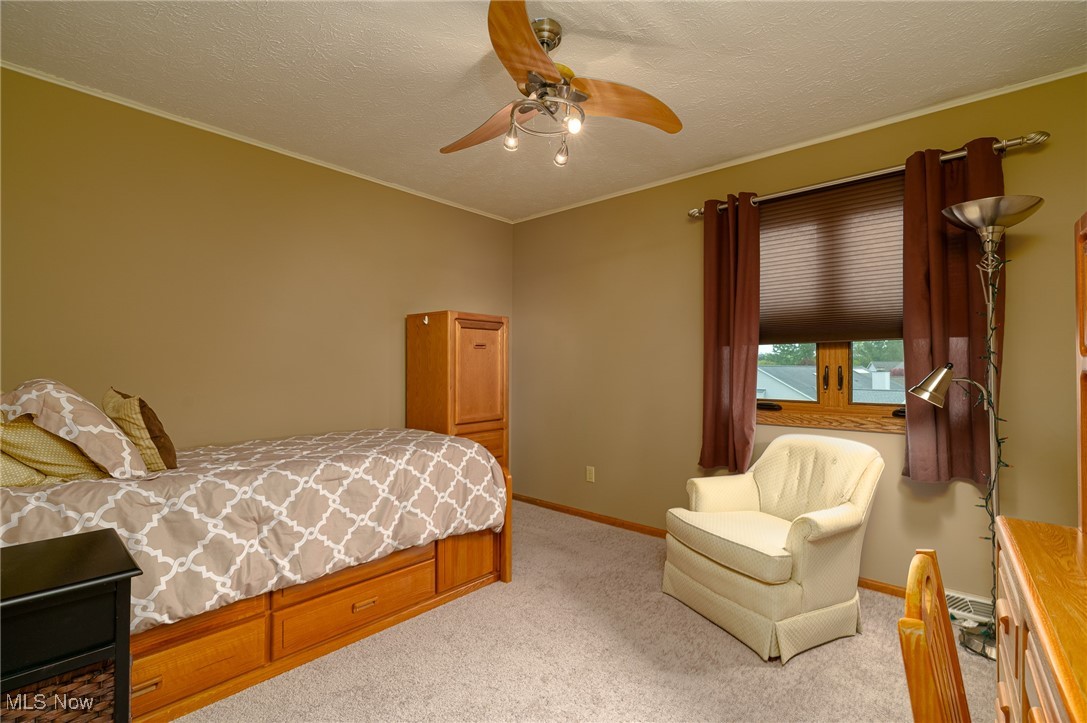 10184 Versailles Drive, Strongsville, Ohio image 25