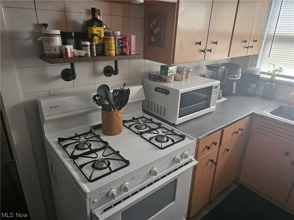 Cuyahoga View Estate - Residential Lease