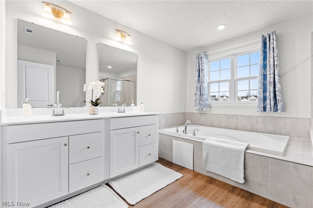 Fairway Lndg Sub Ph 2 - Residential