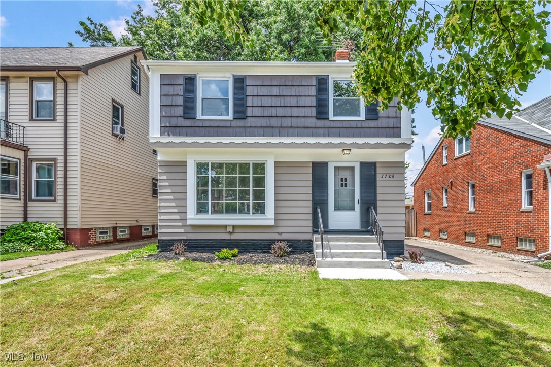 Beautifully updated home offering comfort, style, and functionality throughout. From the moment you arrive, you'll appreciate the charm and convenience of the front, side, and rear entrances, providing easy access to every part of the home.
Step inside to the main floor, where the eat-in kitchen boasts timeless finishes, ample cabinetry and counter space, and sleek stainless steel appliances — perfect for daily living or entertaining.
The open-concept living room and sitting area feature new flooring, recessed lighting, fresh paint, and a convenient half bathroom, creating a bright and welcoming atmosphere.
Upstairs, you'll find all three bedrooms, each with new carpeting, fresh paint, and updated lighting. The full bathroom on this level offers both style and function for your daily routine.
The well-lit basement adds even more versatility with a spacious layout, an additional half bathroom, a laundry room, and plenty of room for storage, hobbies, or a rec area.
Outside, the shaded and fenced backyard offers privacy and relaxation, along with a detached 1-car garage for added convenience.
Don't miss your chance to make this move-in ready home your own!