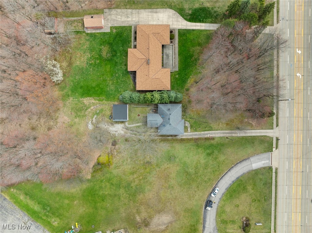 7702 W Pleasant Valley Road, Parma, Ohio image 36