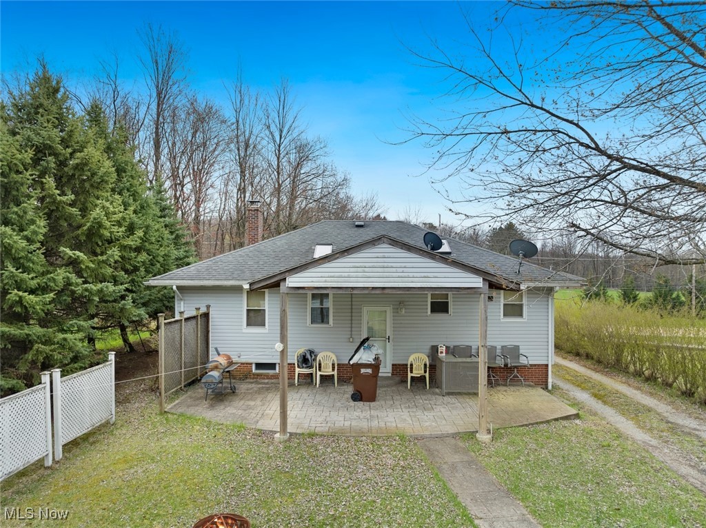 7702 W Pleasant Valley Road, Parma, Ohio image 24