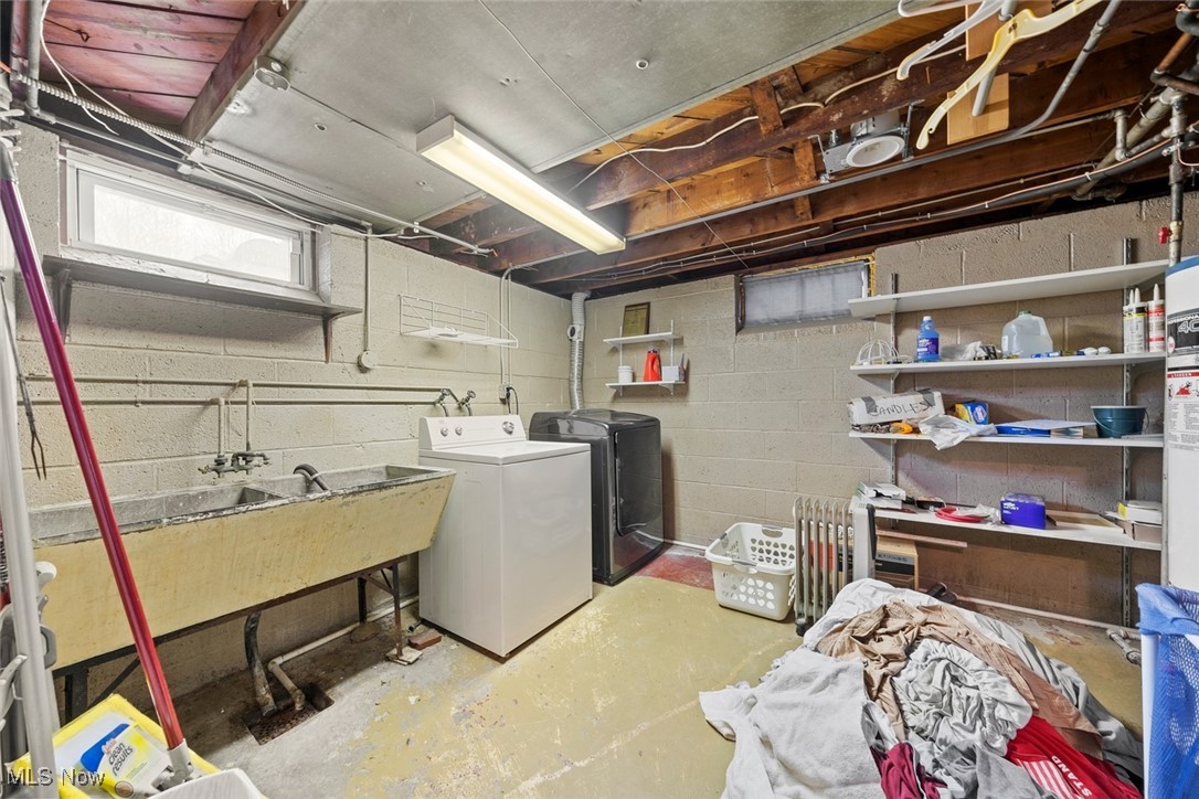 7702 W Pleasant Valley Road, Parma, Ohio image 23