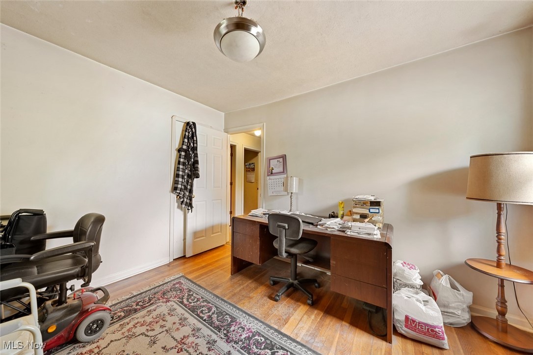 7702 W Pleasant Valley Road, Parma, Ohio image 14