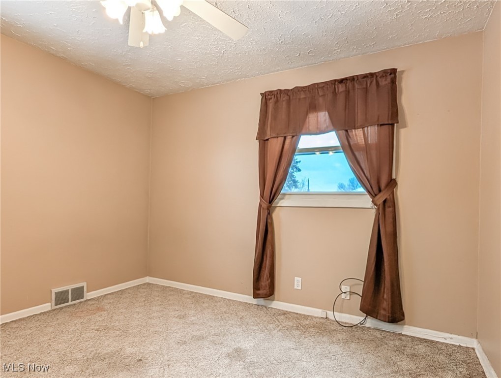 Nesmith Lake Heights - Residential