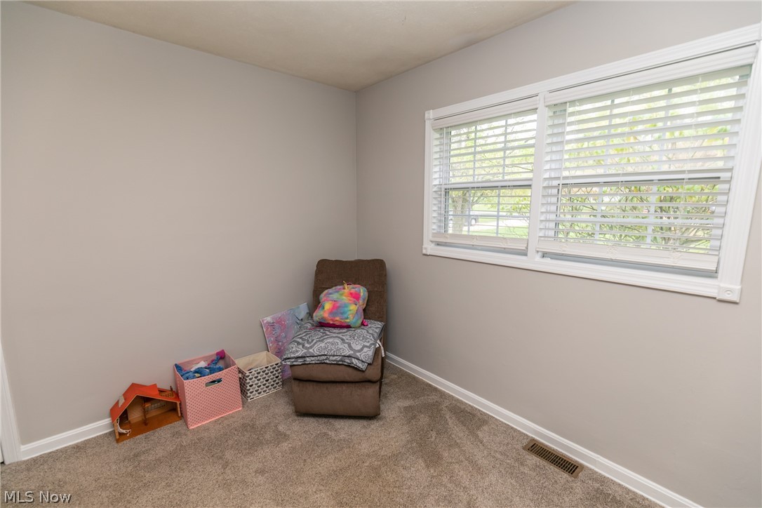 Meadowbrook Lake - Residential