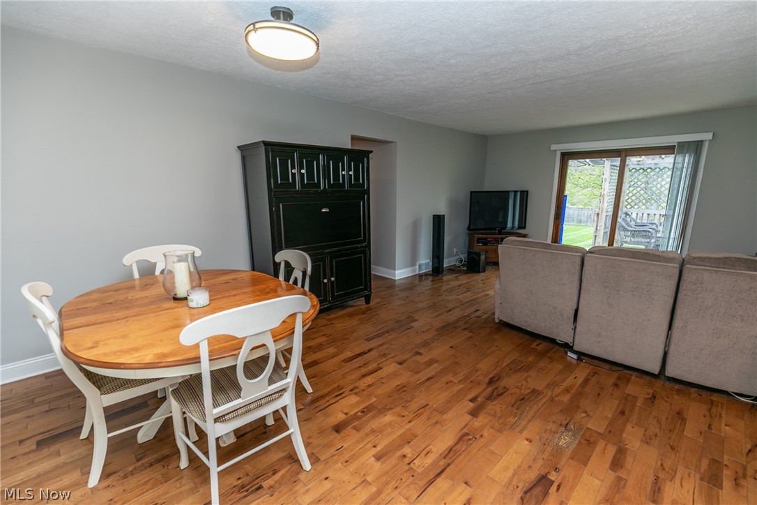 Meadowbrook Lake - Residential