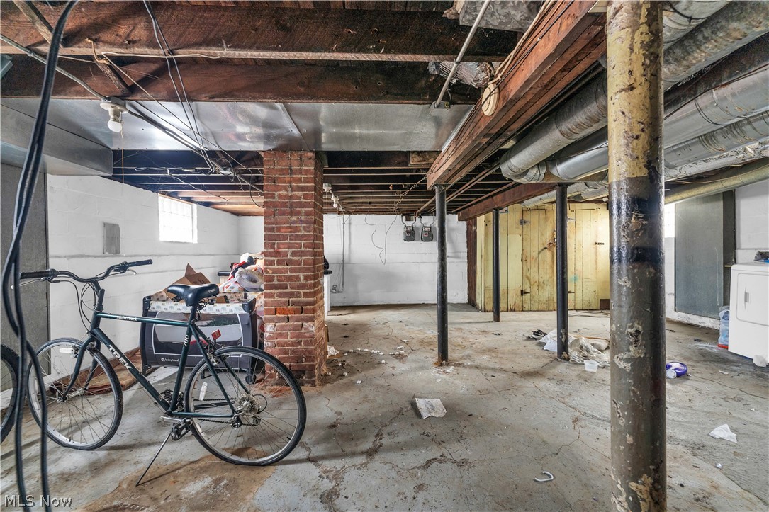 Lorain St & Denison Ave Land Co - Residential Lease