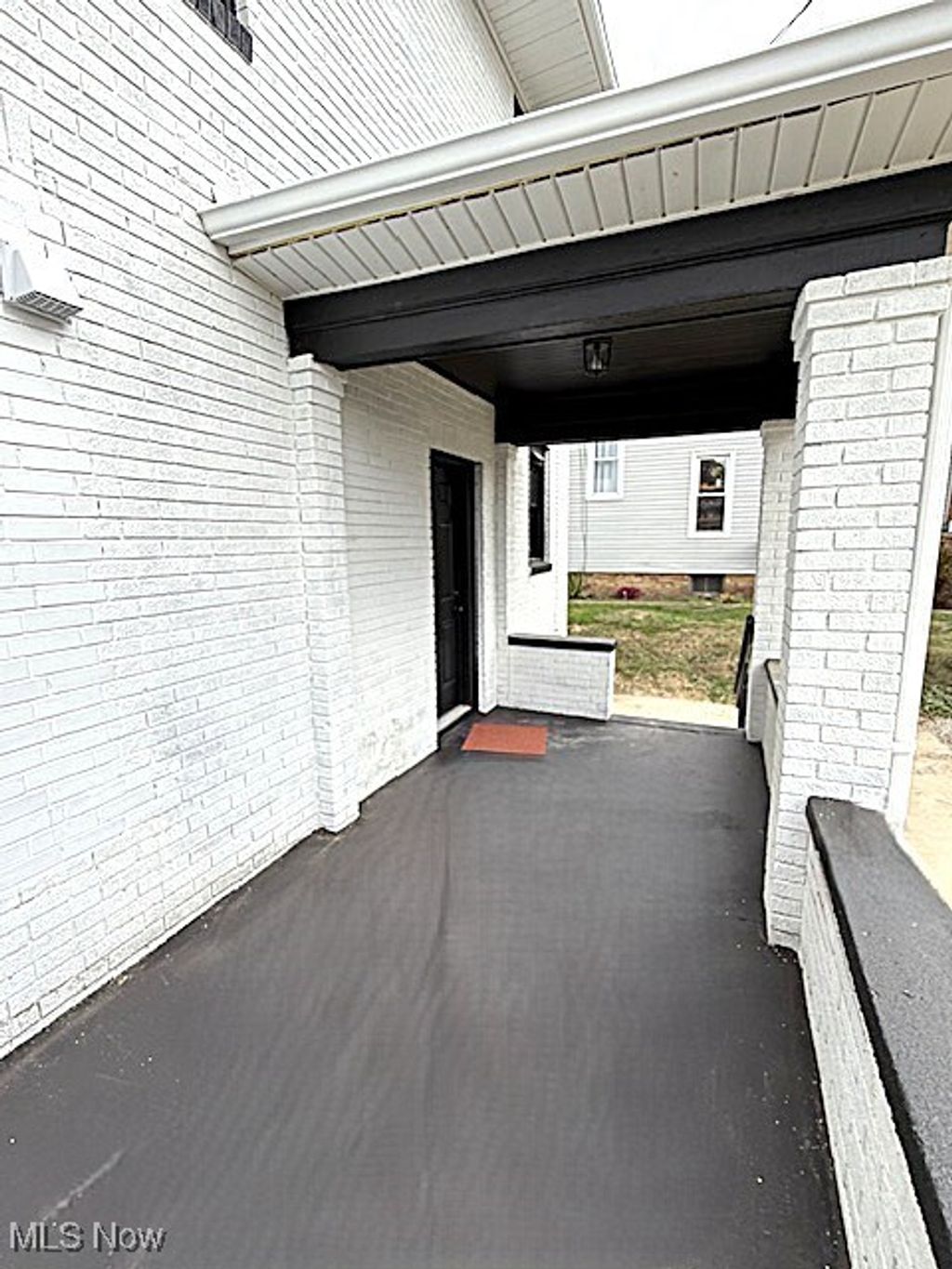 Photo of 402 Mckinley Avenue, Crooksville, OH 43731 (MLS # 5179272)