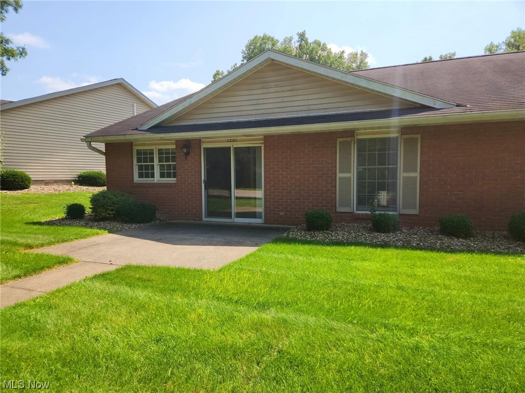 Hillcrest Condos - Residential