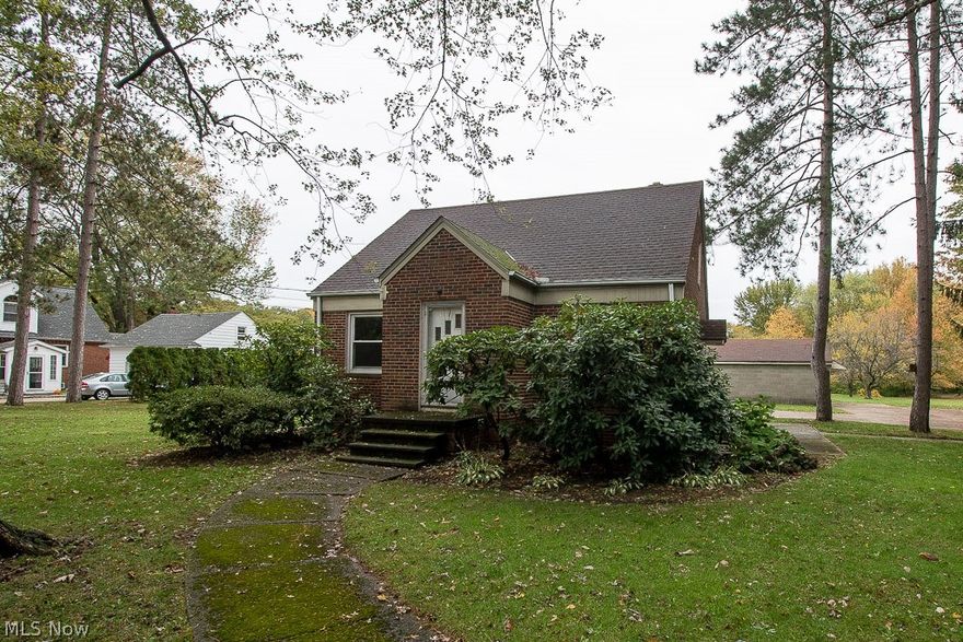 Nice well maintained Brick Bungalow close to shops and freeway, Full basement, Large yard, Shed and much more.