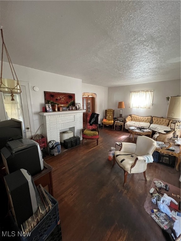 S W Saltmans Hazeldell - Residential