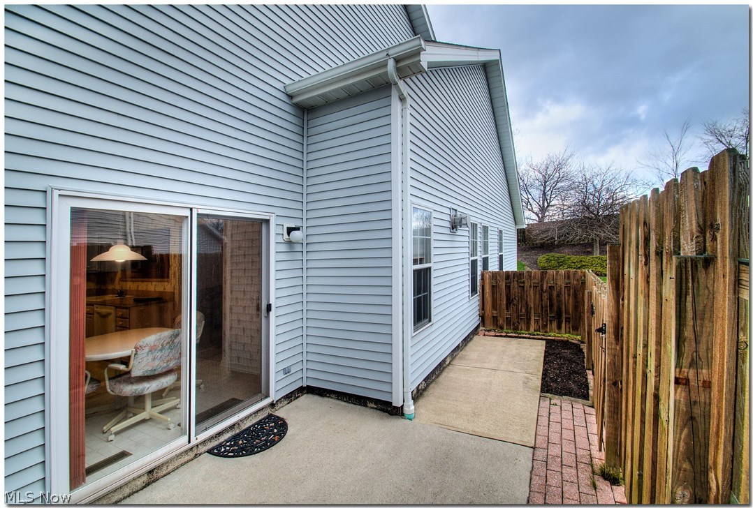 Cinnamon Woods Condos - Residential