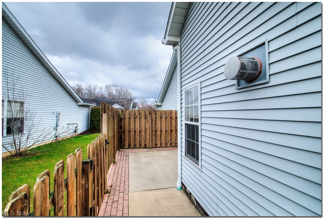 Cinnamon Woods Condos - Residential