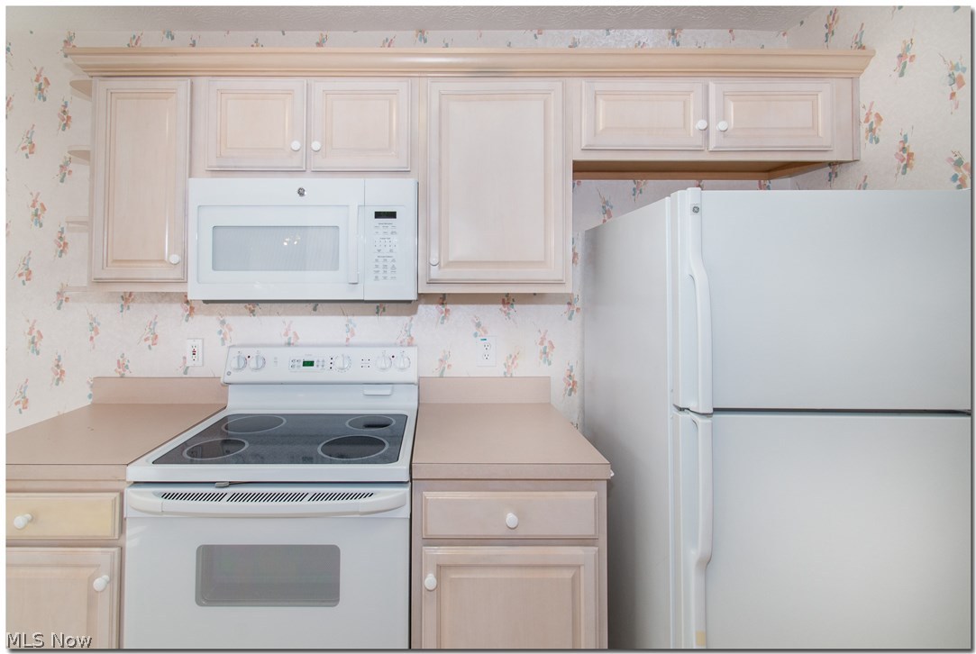 Cinnamon Woods Condos - Residential