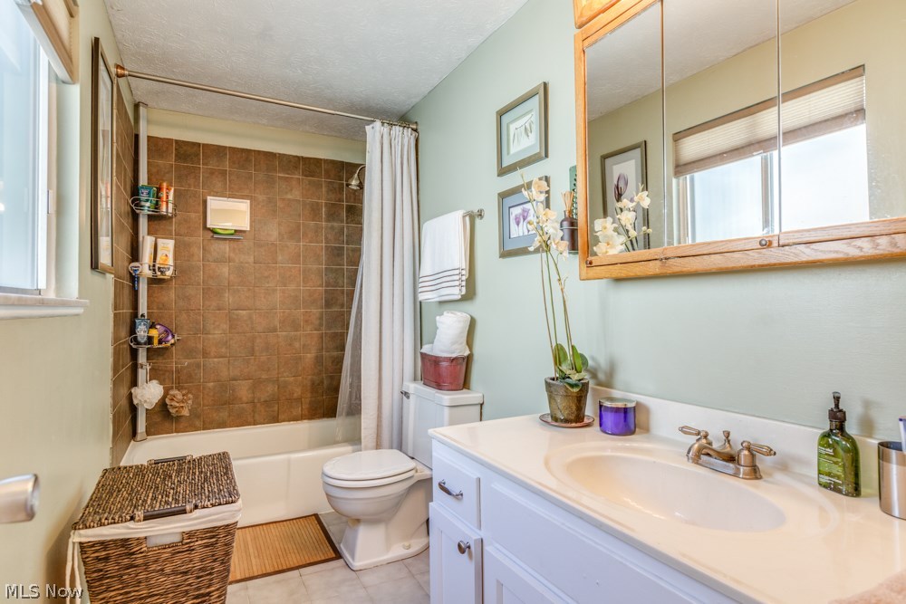 Arrowhead Beach 02 - Residential