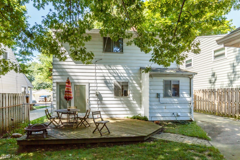 Arrowhead Beach 02 - Residential