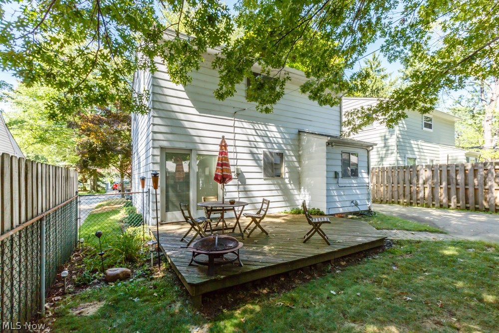 Arrowhead Beach 02 - Residential