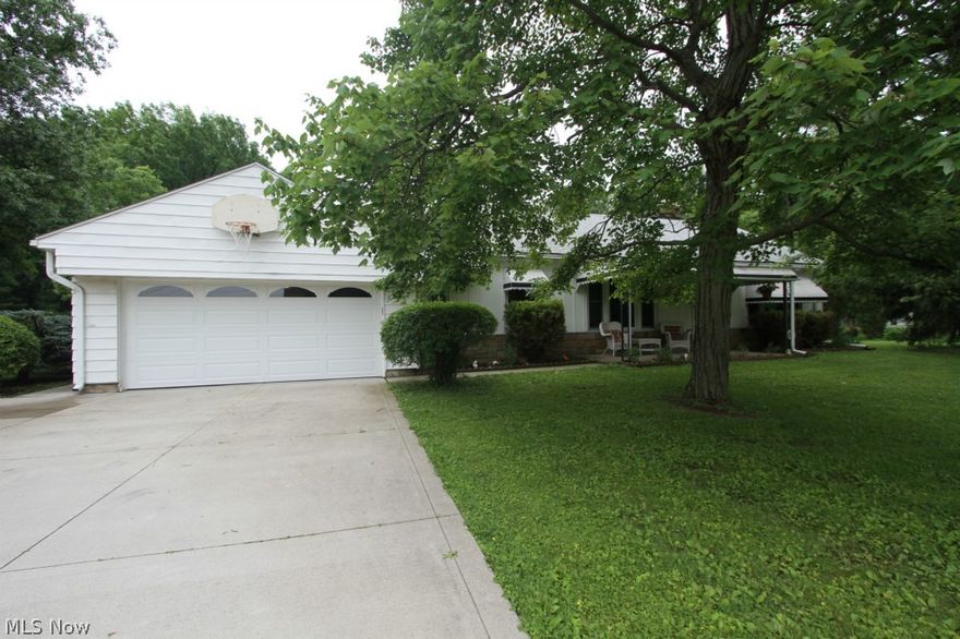 Progressive Reserve Auction (Not a Live Auction). Published List Price is the "Suggested Starting Bid" and not a "Reserve Price". No Extra Buyer's Fees. Submit Offers Now because the Seller can Sell before the Auction Date. Welcome to this meticulously cared for Ranch style Home loaded with major updates on a 1 acre park-like setting. Spacious Kitchen with Breakfast Room. Large Living Room with sandstone wood burning Fireplace. Two Bedrooms on the first floor with oak hardwood floors. Completely remodeled first floor Bathroom. Gorgeous Formal Dining Room. Two Bedroom addition on the second floor with huge Attic with plenty of room for storage. Enormous partially finished lower level with 45’ Rec Room that features Nature Stone Floors, second Fireplace and Built-In Bar. Loaded with newer: concrete driveway and garage floor, garage door, vinyl windows throughout, roof, furnace and A/C! Home Warranty provided! Don’t miss out, this Home will go quick!