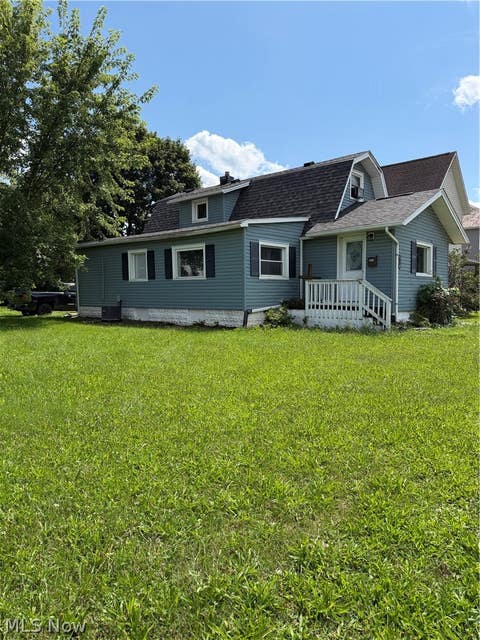 Homes For Sale - 427 4th Street<br/> New Philadelphia, OH 44663