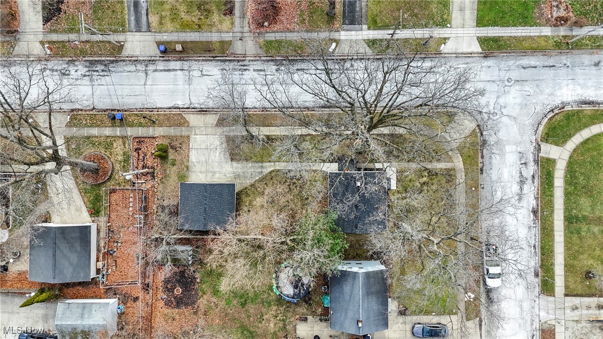 Cuyahoga River Estate - Residential